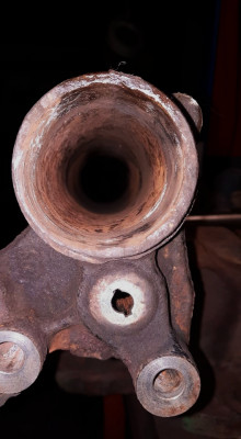 achsrohr2.jpg (207.18 KiB) 4763 mal betrachtet achsrohr2.jpg