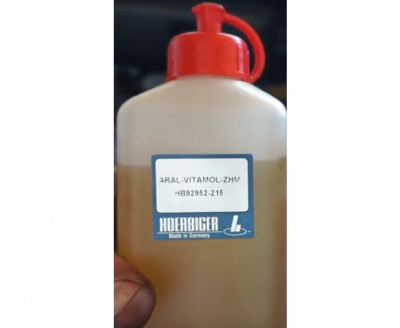 Hydrauliköl.jpg (27.28 KiB) 6270 mal betrachtet Hydrauliköl.jpg