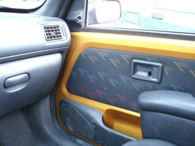 Türverkleidung.JPG (38.89 KiB) 2940 mal betrachtet Türverkleidung.JPG