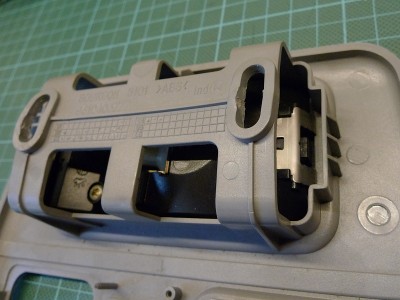 2012-09-26 003 Peugeot 306 - Innenraumleuchte von hinten_a.jpg (213.57 KiB) 1306 mal betrachtet 2012-09-26 003 Peugeot 306 - Innenraumleuchte von hinten_a.jpg