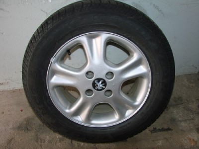 Räder 406 003.JPG (83.76 KiB) 1102 mal betrachtet Räder 406 003.JPG