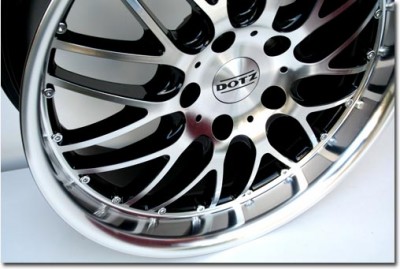 dotz_mugello_0711_03.jpg (35.74 KiB) 3525 mal betrachtet dotz_mugello_0711_03.jpg