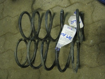 Federn_30916V.JPG (132.4 KiB) 1998 mal betrachtet Federn_30916V.JPG