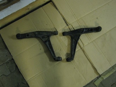 Querlenker.JPG (99.78 KiB) 2141 mal betrachtet Querlenker.JPG