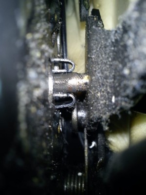 Sitzlehnenentriegelung.JPG (64.91 KiB) 559 mal betrachtet Sitzlehnenentriegelung.JPG