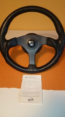 Lenkrad.JPG (193.66 KiB) 1078 mal betrachtet Lenkrad.JPG