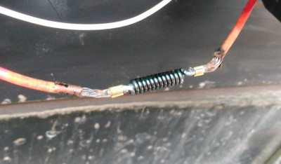 2_Zuleitung_verschmort_ohne_Gehäuse.jpg (69.34 KiB) 1645 mal betrachtet 2_Zuleitung_verschmort_ohne_Gehäuse.jpg